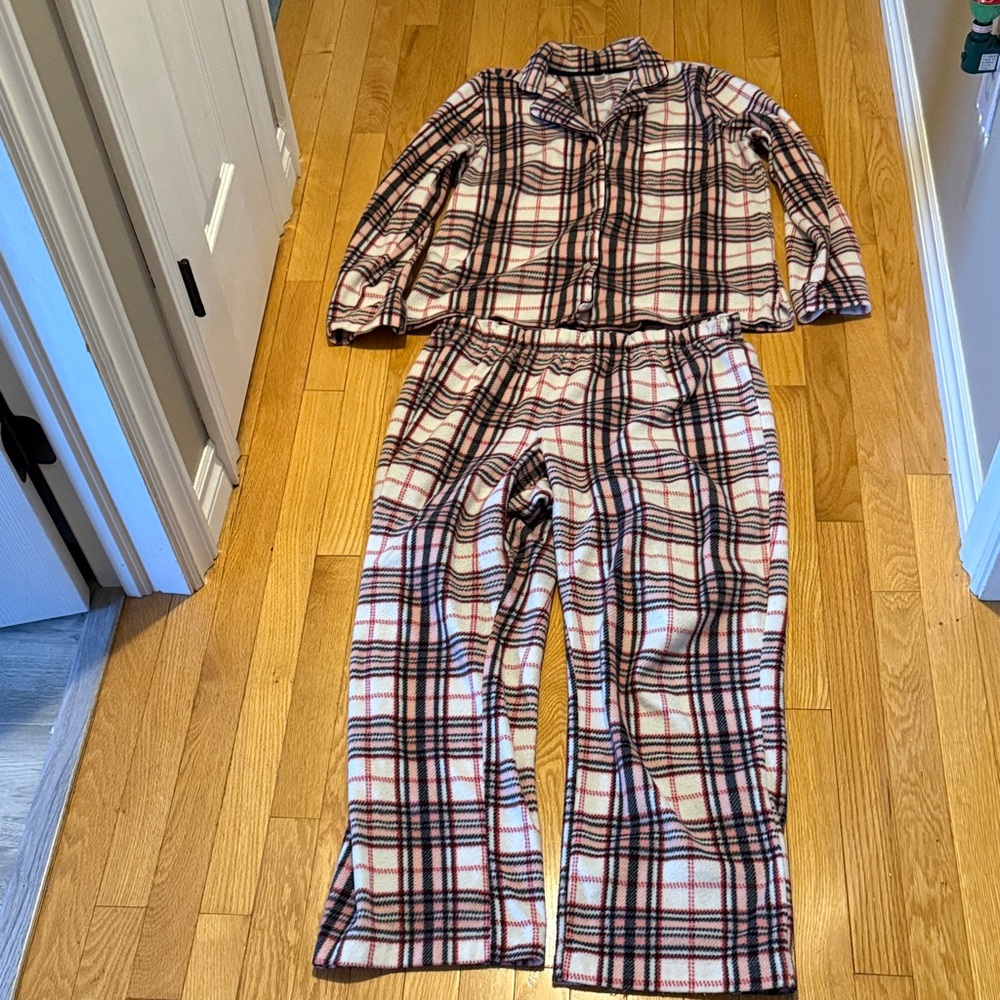 Joe fresh 2 piece pyjamas size large